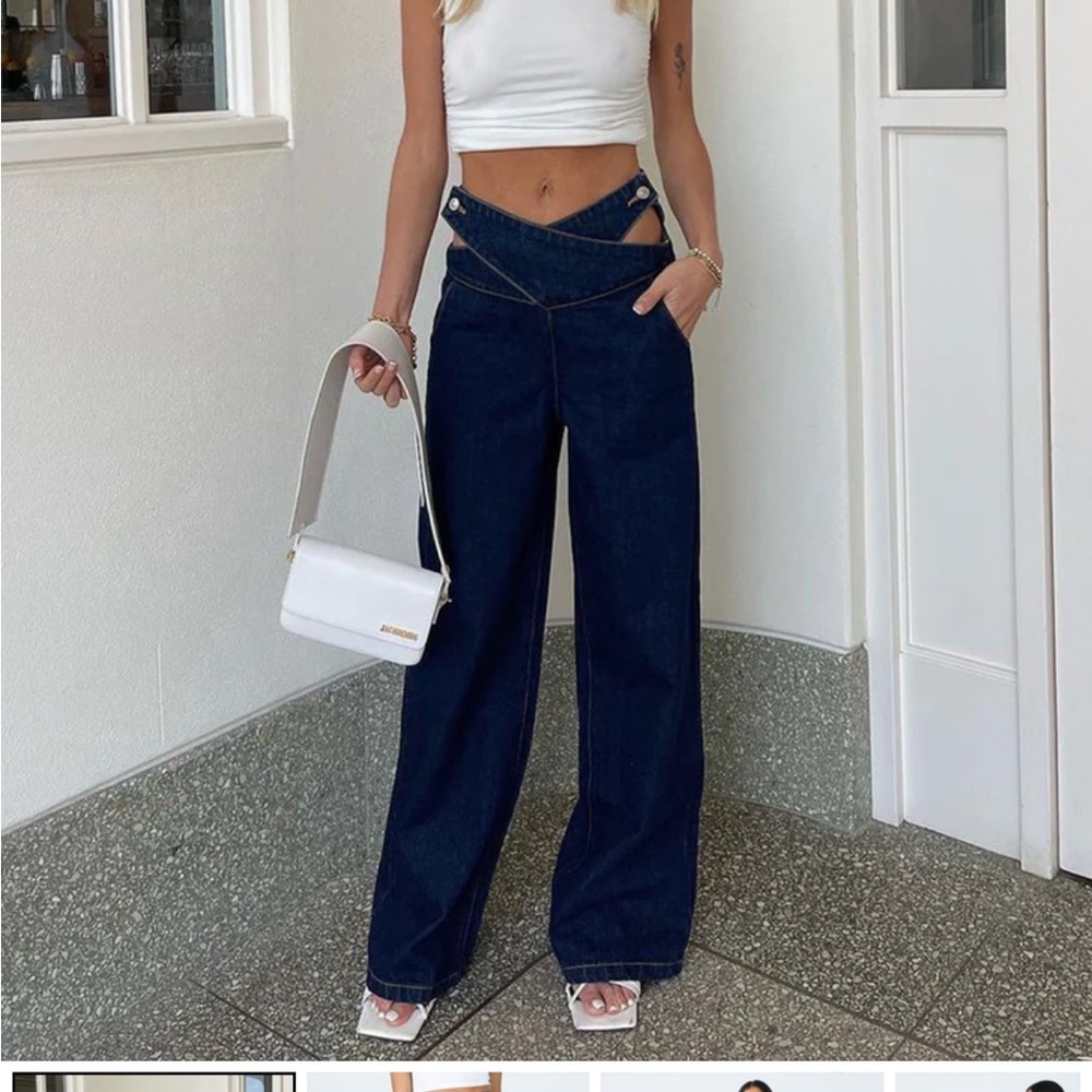 Chaser V Waist Jeans - Indigo PrincessPolly